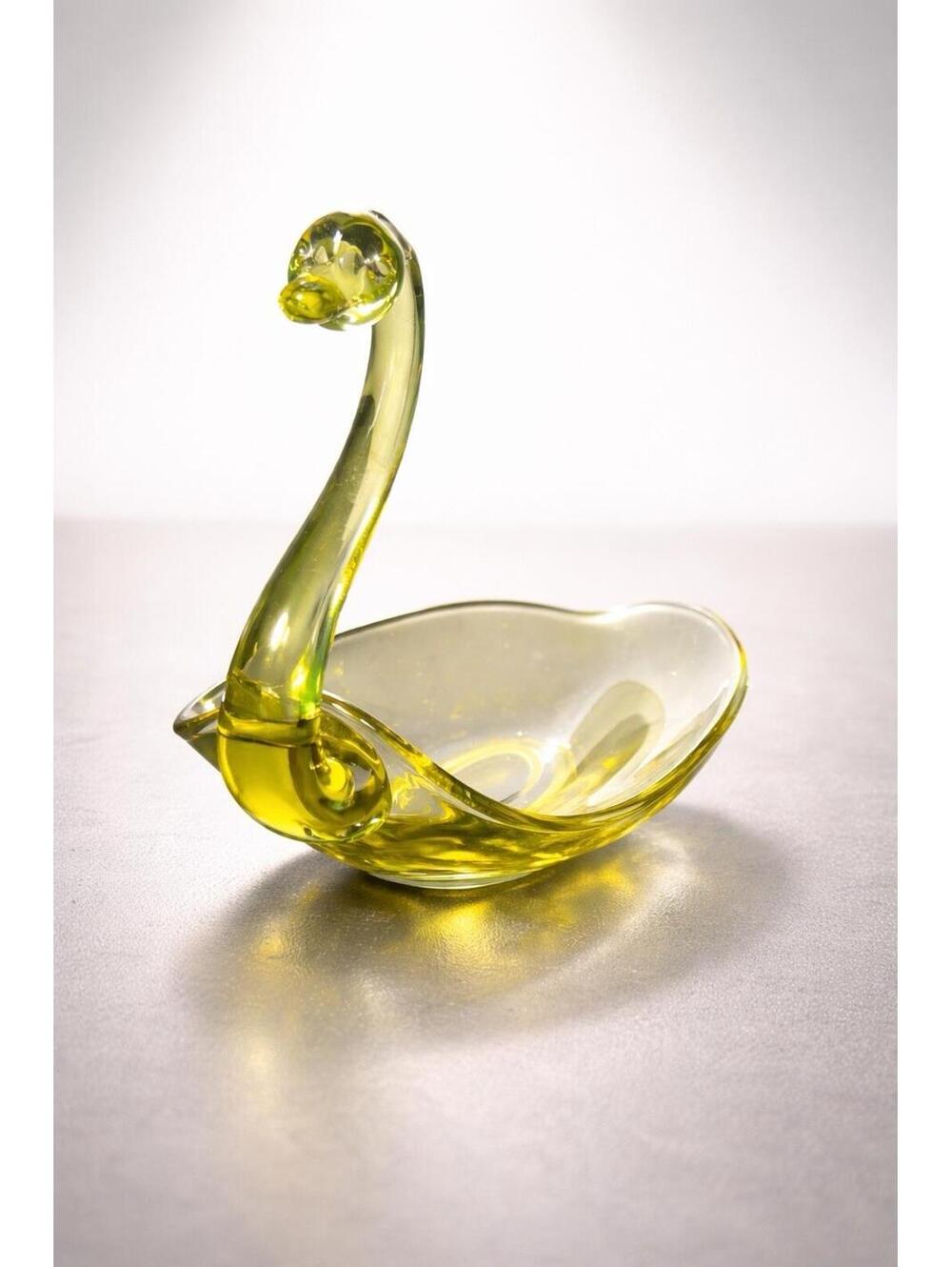 Duncan & Miller 1940s Chartreuse Lemon Yellow Swan Bowl Art Glass, 8x5x6”